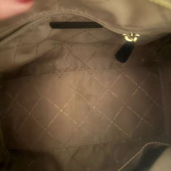 Michael Kors Navy Hand Bag - Picture 4 of 4